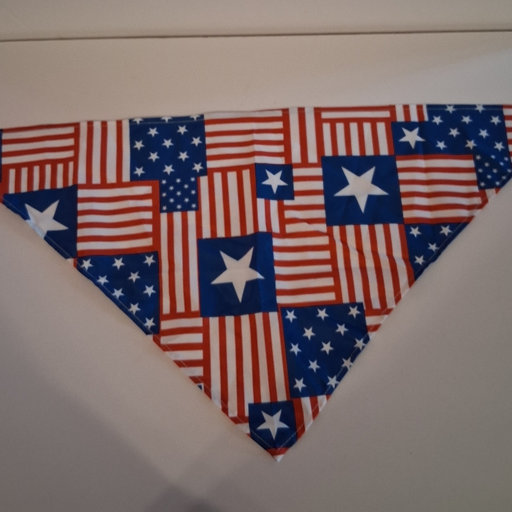 2 Patriotic Pet Bandanas - Picture 3 of 11